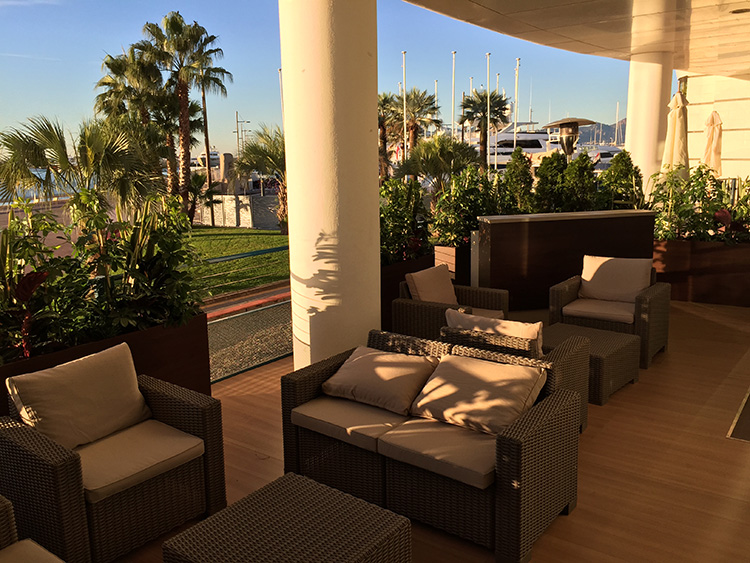 messestand-terrasse-cannes
